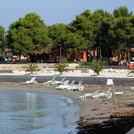 Apartman With Parking Space - 2529 *