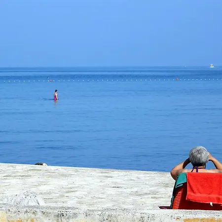 With Parking Space - 2529 Umag